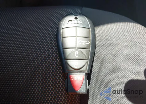 2013 Dodge Challenger Sxt z USA, uszkodzony, nr VIN 2C3CDYAG7DH675121